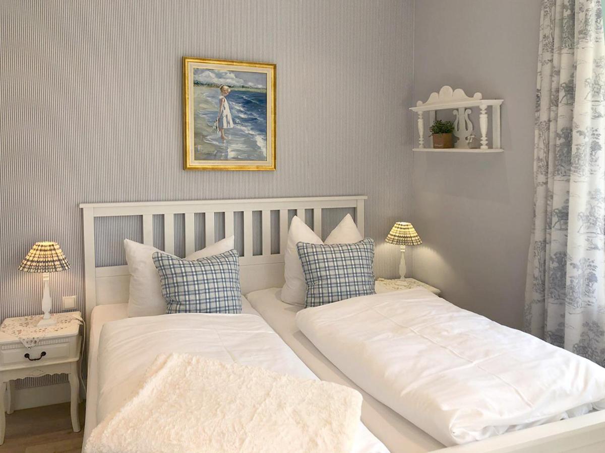 Villa Svanen Am Meer Тиммендорфер-Штранд Экстерьер фото